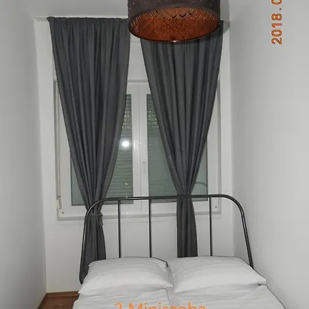 Guest house Joga & *