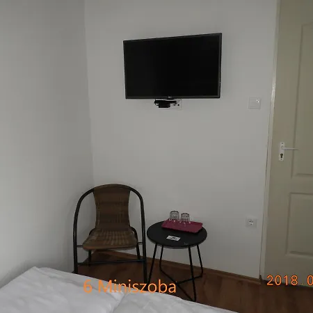 Joga & Casa de hóspedes Siófok